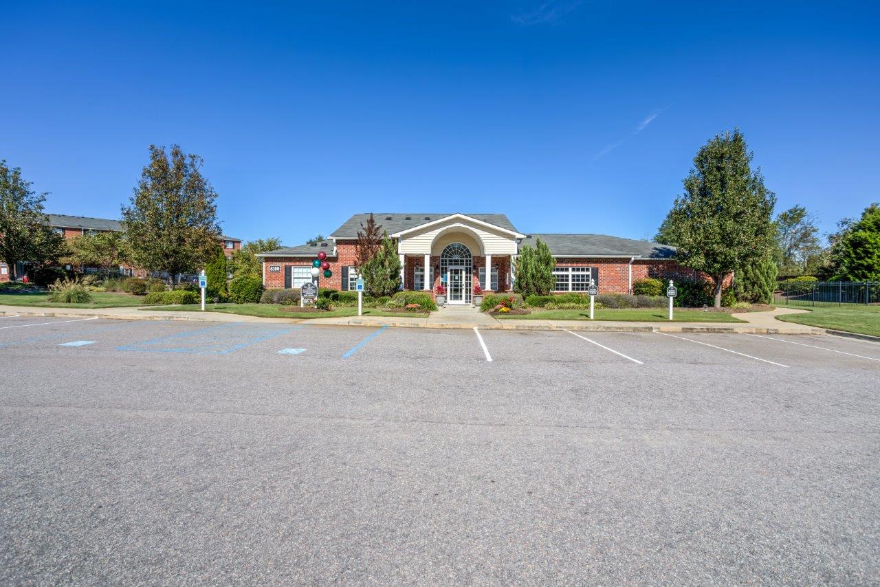 Deer Meadow Village Apartments