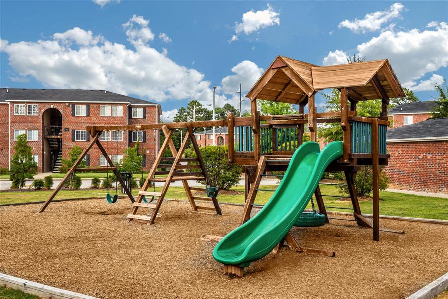 Eagle Point Village Apartments