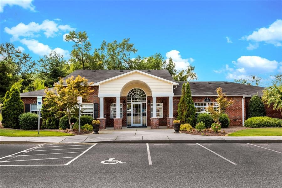 Eagle Point Village Apartments Apartments in