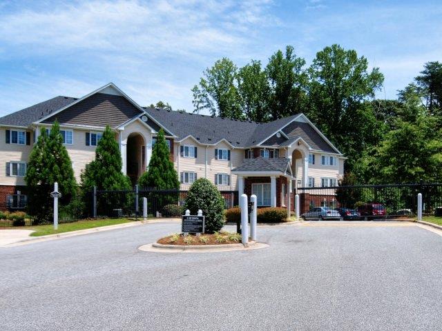 Battleground North Apartments 4048 Battleground Ave Greensboro Nc Rentcafe