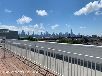 1545 W. North Ave. 1-3 Beds Apartment, Supera for Rent - Photo Gallery 5