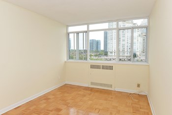 2313/2323 Lakeshore Blvd W Studio-3 Beds Apartment for Rent - Photo Gallery 16