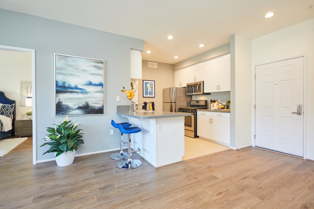 Paseos Ontario Apartments - Living Area