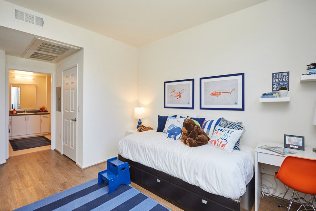 Paseos Ontario Apartments - Bedroom