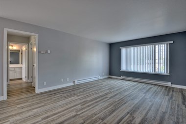 1331 Jefferson Avenue 1 Bed Apartment for Rent - Photo Gallery 1