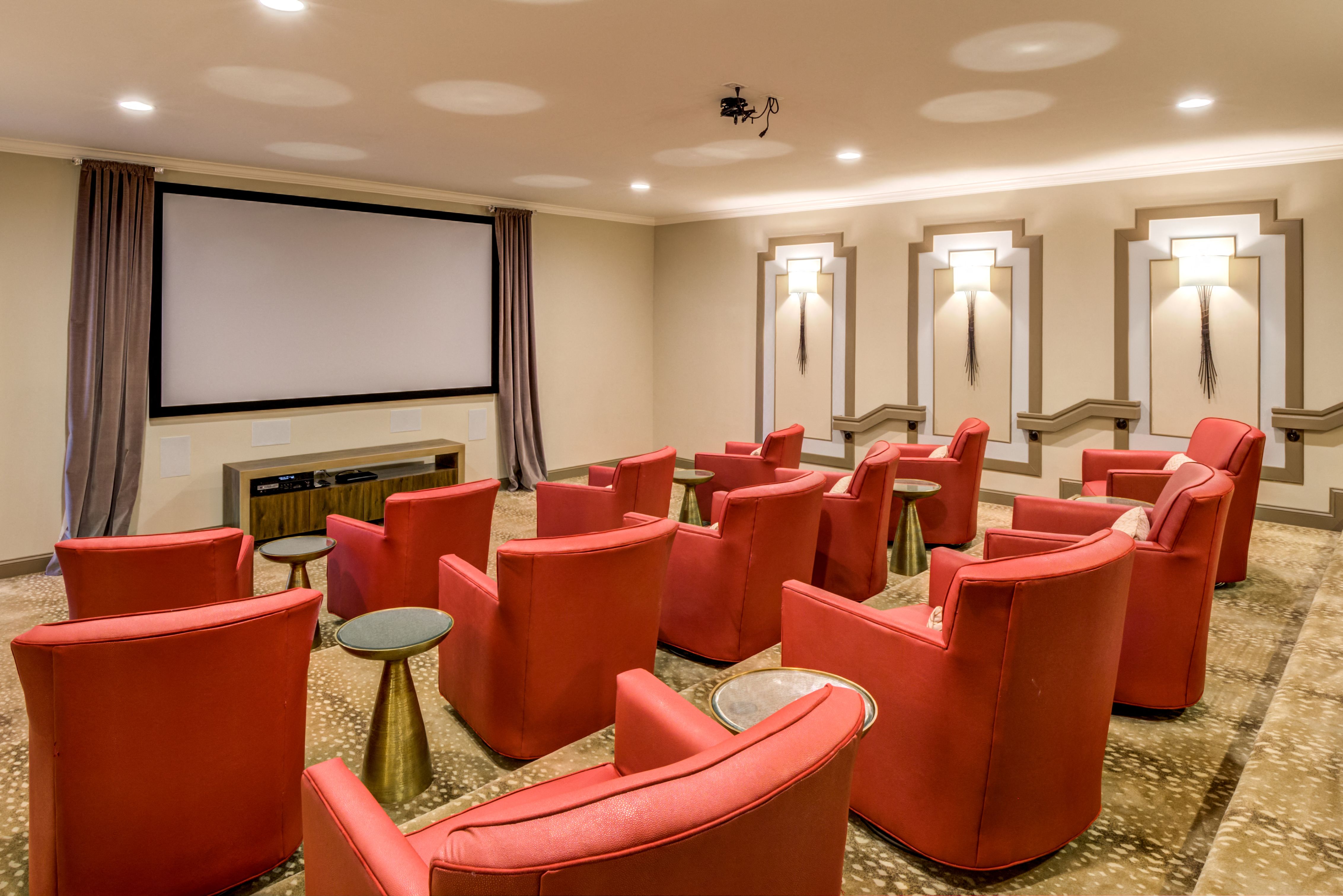 Horizons At Steele Creek is a similar property to Abberly Noda Vista Apartment Homes located in Charlotte