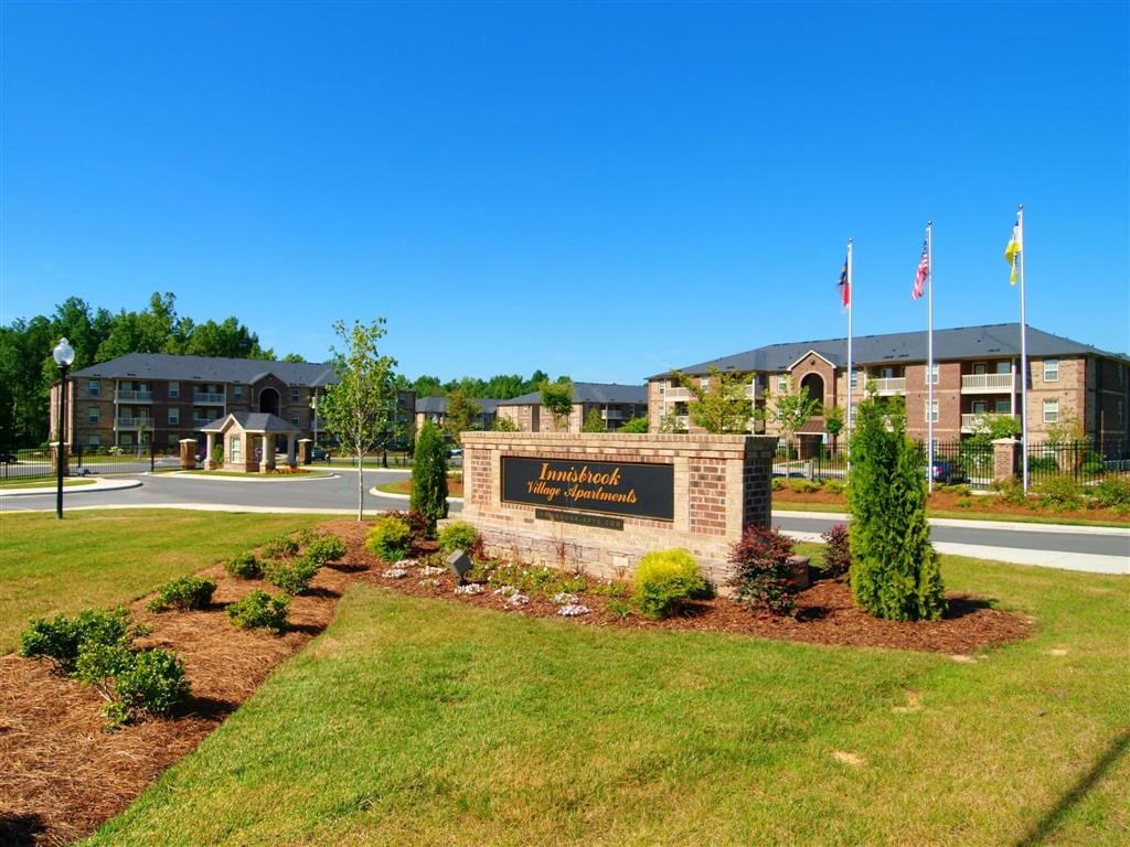 Innisbrook Village Apartments, 3668 McConnell Road, Greensboro, NC