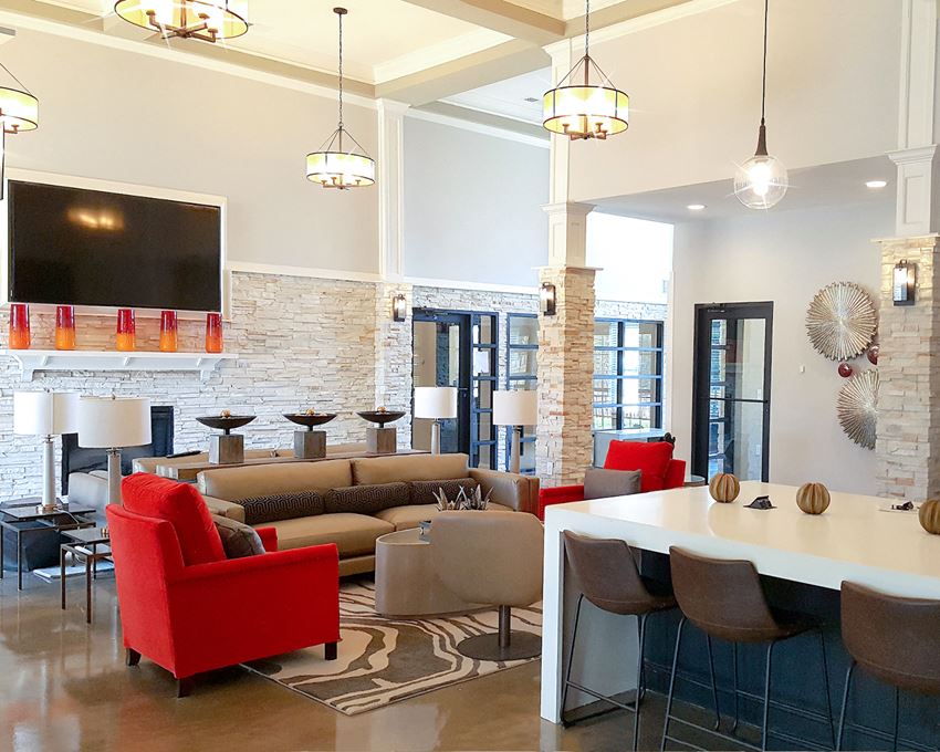 Luxury Apartments with Clubhouse in Asheville, NC- Greymont Village Apartments - Photo Gallery 1