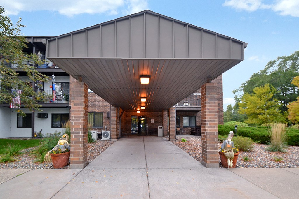 Front Entrance at Red Rock Manor, Minnesota