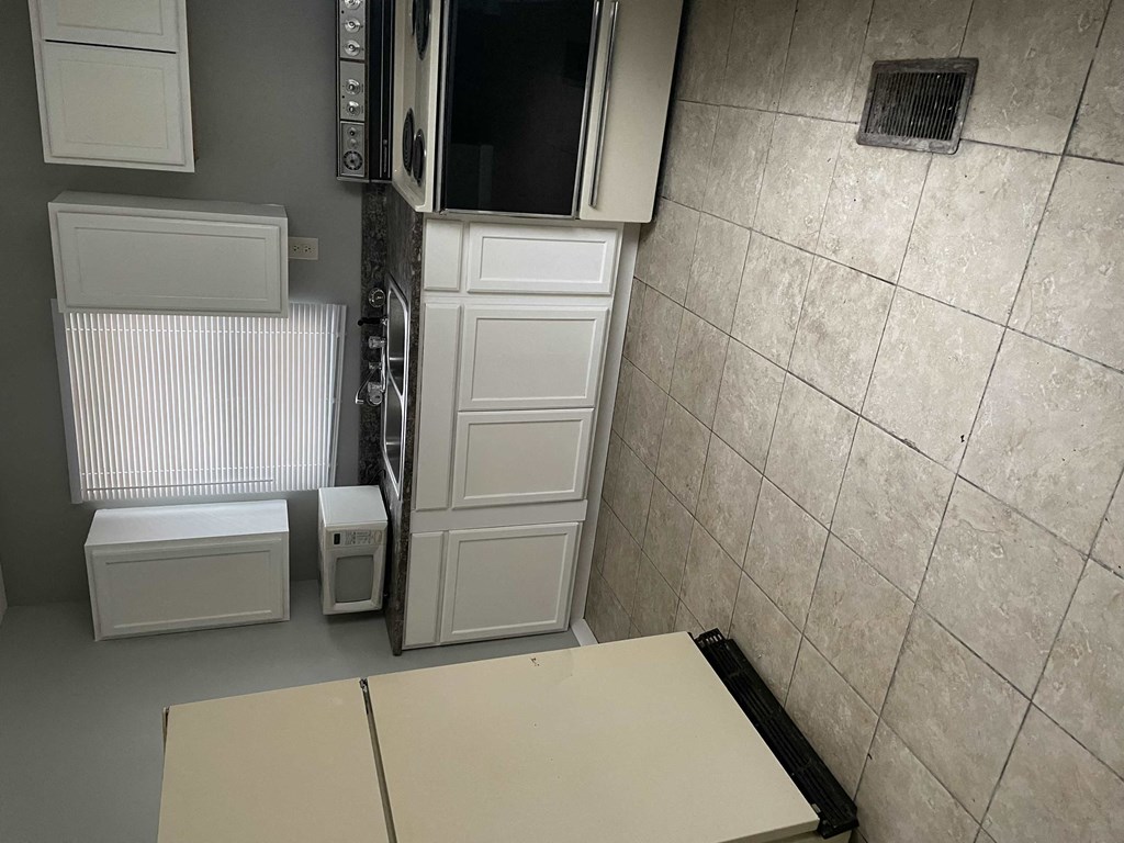 Anthony Wayne Villas And Flats