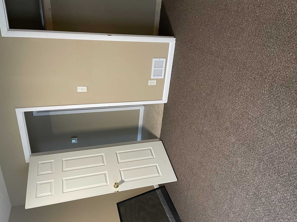 Anthony Wayne Villas And Flats