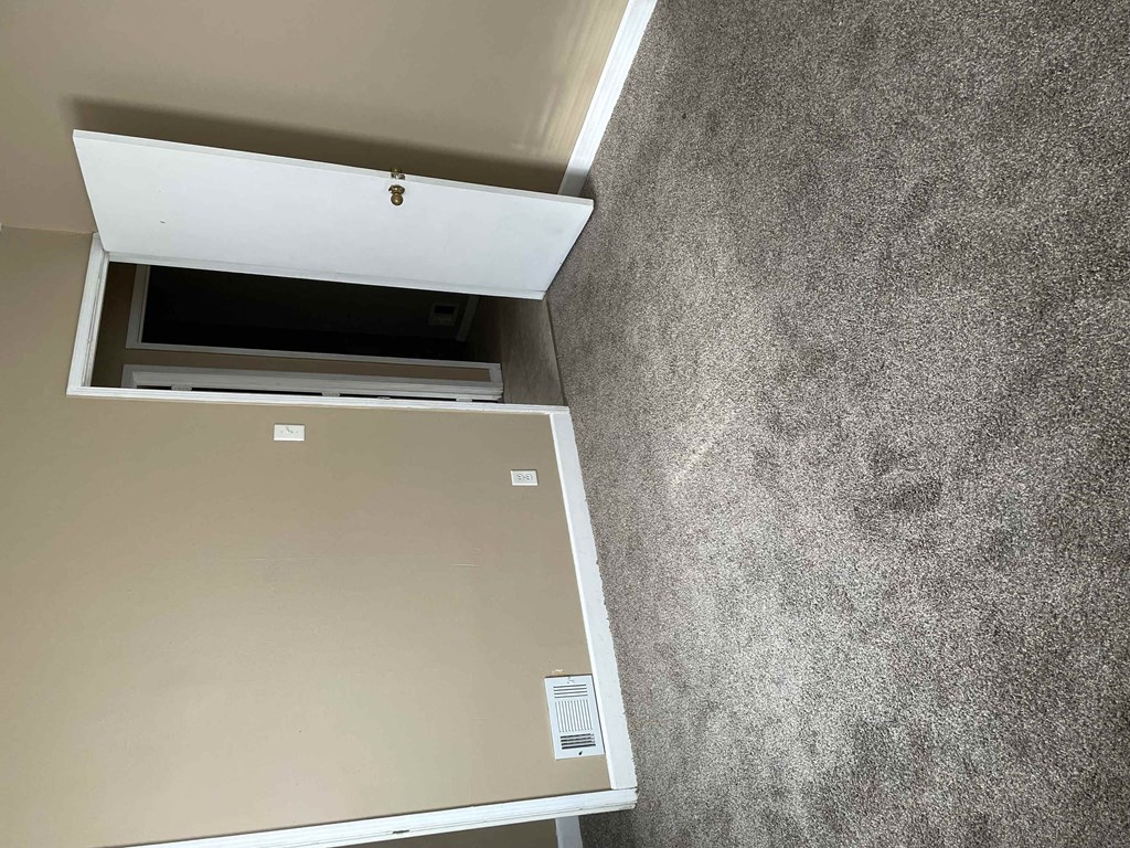 Anthony Wayne Villas And Flats