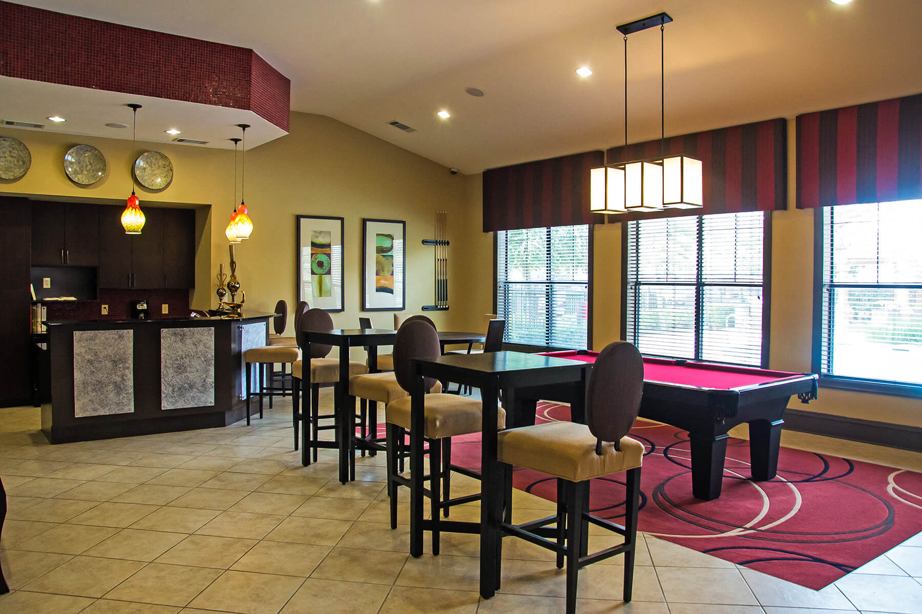 Social Lounge at Lakeland Estates Apartments in Stafford TX