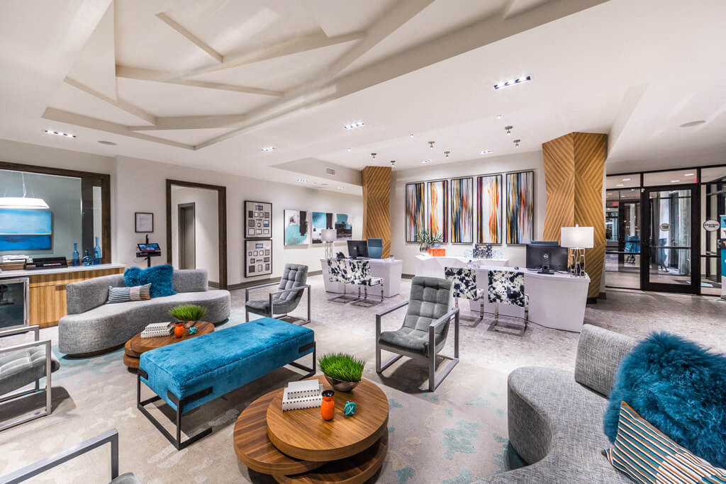 leasing at Inwood Apartments in Dallas, TX