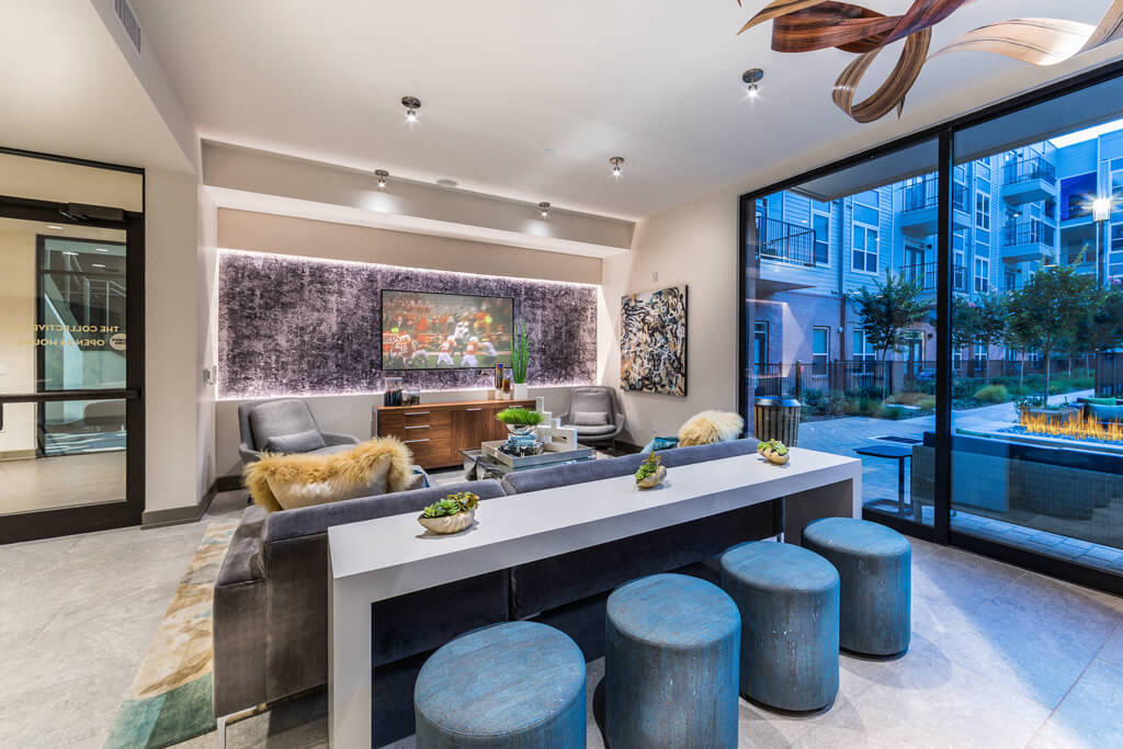 concert seating tv room at Inwood Apartments in Dallas, TX