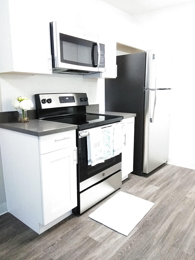 Kitchen l Somerset Apartments for rent inMartinez, Ca