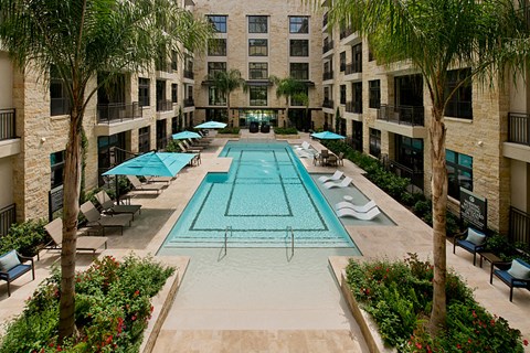 Resort-Style Swimming Pool