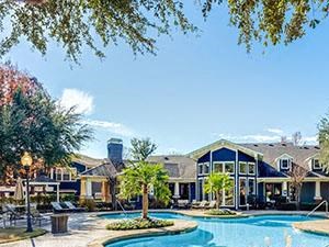 Resort-Style Pool Resort-Style Pool at Bardin Greene, Arlington, Texas