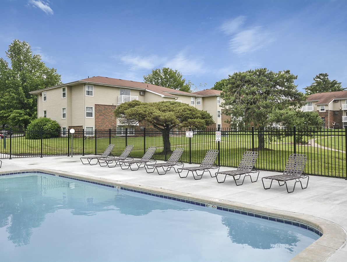 Timberland At Meredith Apartments, 7800 Illtis Drive, Urbandale, IA