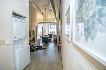 3201 1st Avenue 1-3 Beds Apartment for Rent - Photo Gallery 5