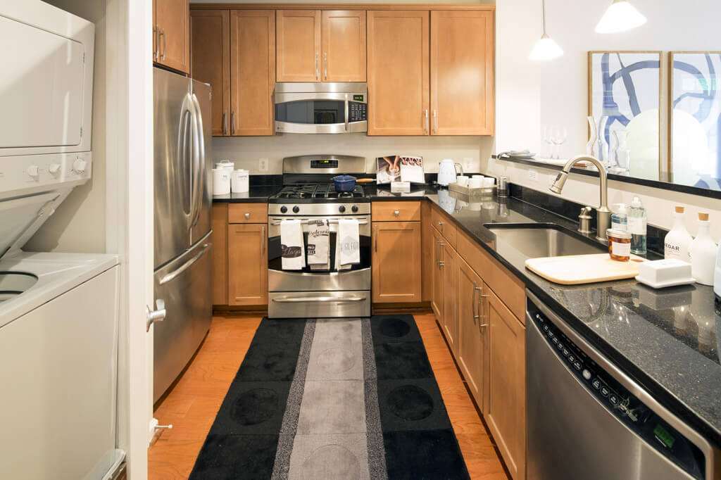 Dwell Vienna Metro Apartments is a similar property to Ellipse at Fairfax Corner located in Fairfax