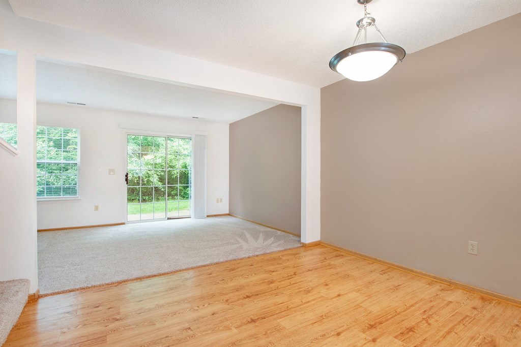 savannah trace dining room 