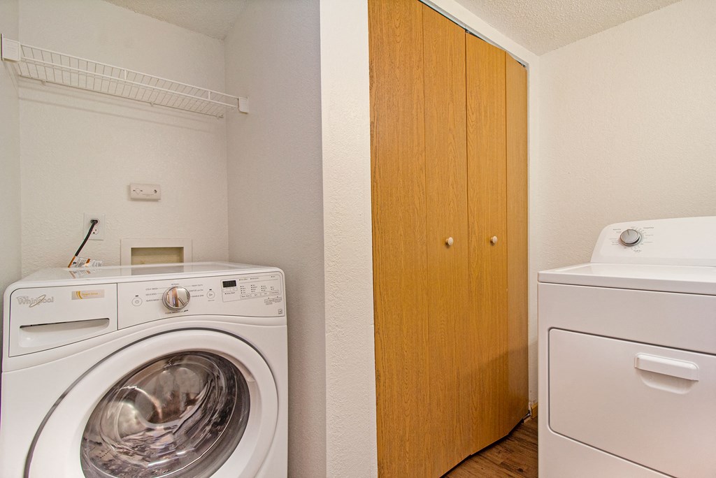 savannah trace laundry room 