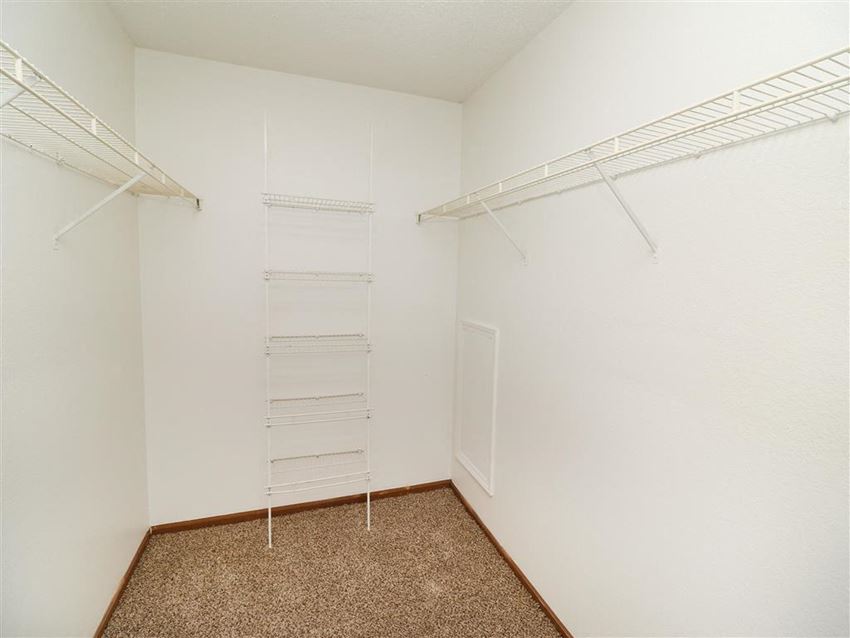5066 Meadows Blvd 2-4 Beds Apartment for Rent - Photo Gallery