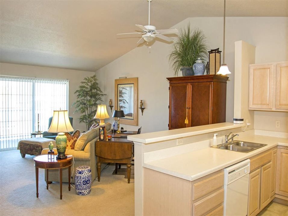Photos And Video Of Royal Oak Apartments In Sioux Falls Sd