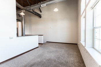 230 S Minnesota Ave Studio-4 Beds Apartment, Affordable for Rent - Photo Gallery 4