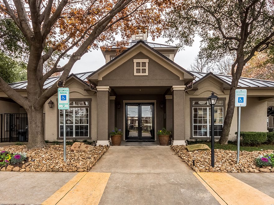 Photos and Video of La Costa Villas in Dallas, TX