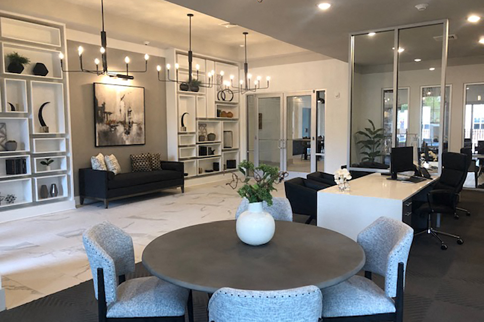 Meridian At Nichols Plaza