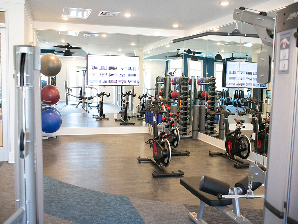 Meridian At Nichols Plaza