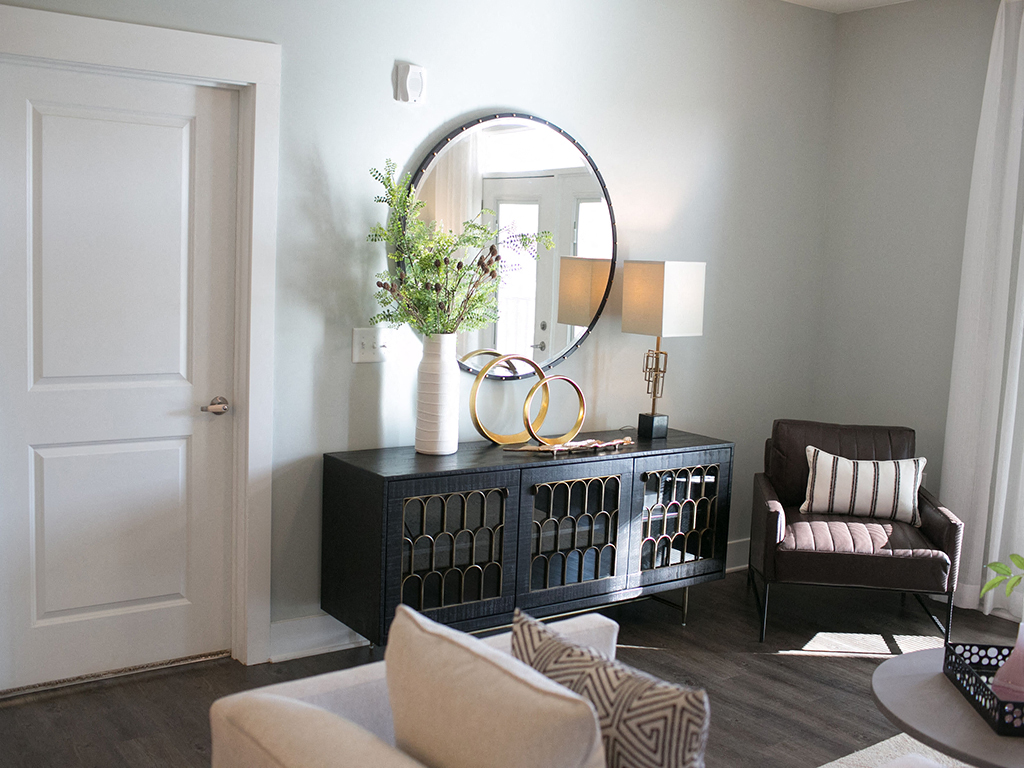 Meridian At Nichols Plaza