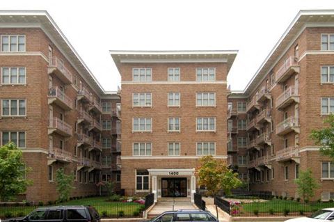 Exterior View at Fairmont  Apartments, Washington, 20009