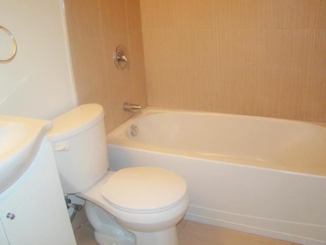169 Lancaster St W Studio-3 Beds Apartment, Affordable for Rent - Photo Gallery