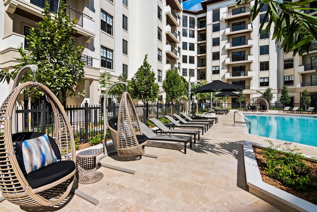 The 6600 Main pool deck and courtyard. Graham52
