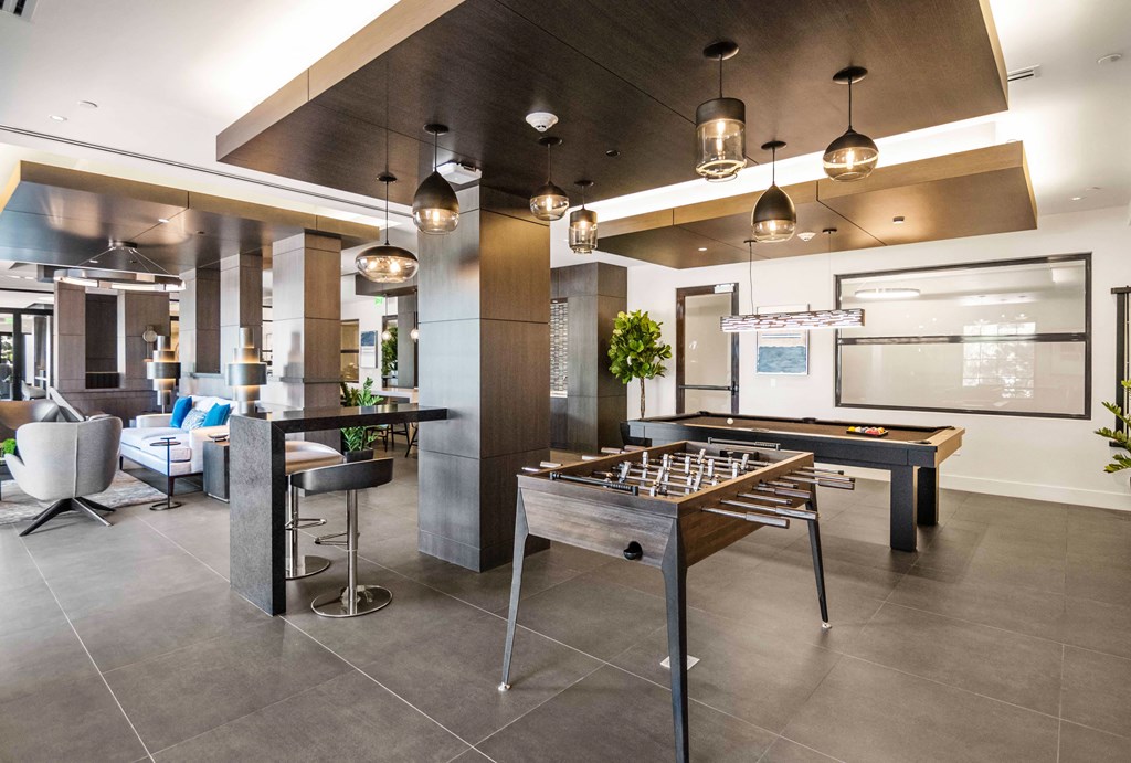 The 6600 Main clubroom.