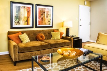 12265 Laurel Glade Court 1-3 Beds Apartment for Rent - Photo Gallery 3