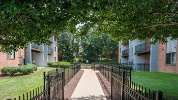 Central Gardens II - Photo Gallery 8