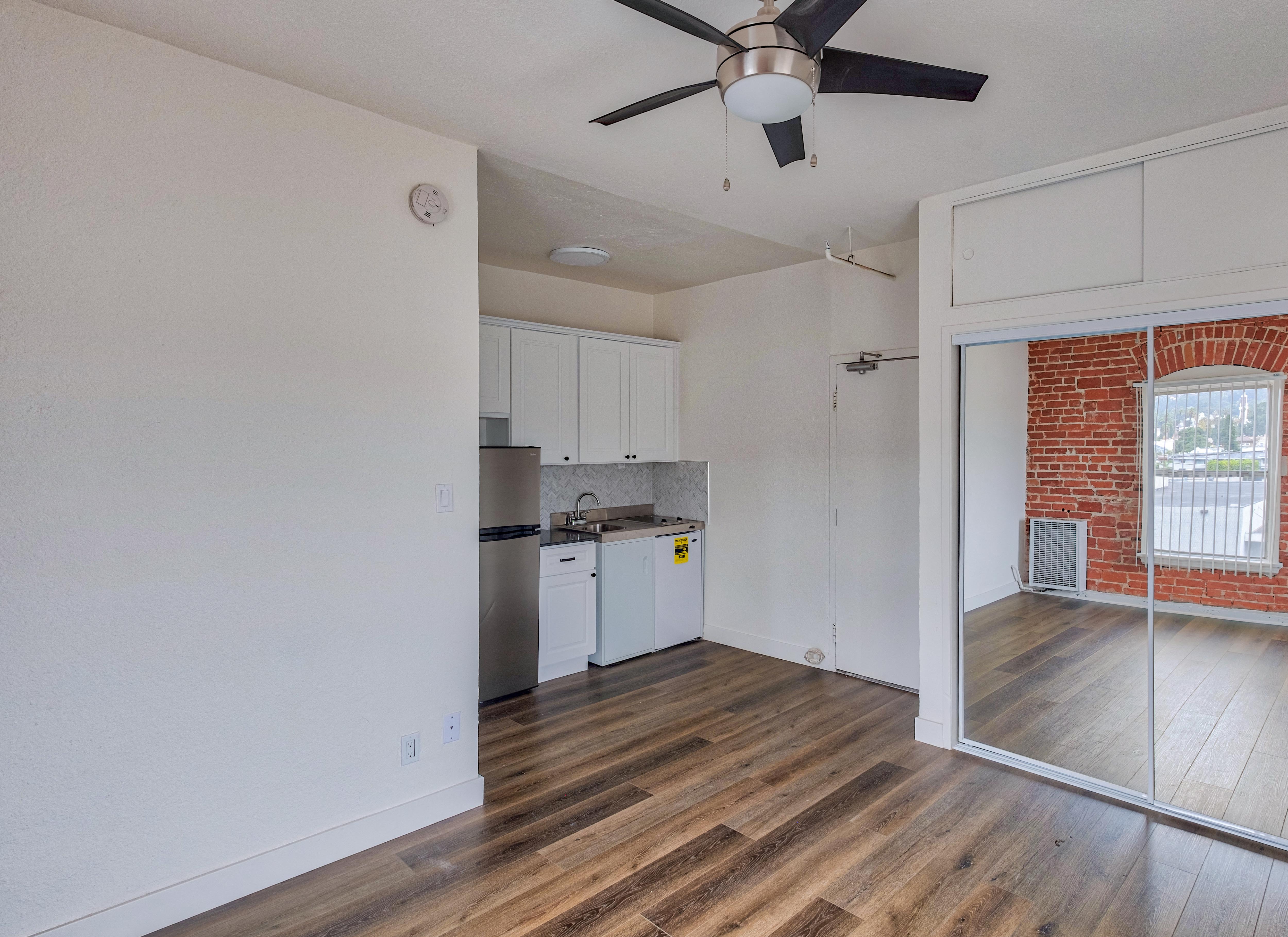 Bachelor Apartment Home