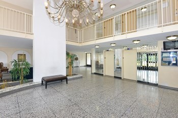 263/265 Dixon Road 1-3 Beds Apartment for Rent - Photo Gallery 3