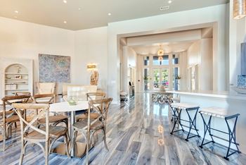Everlee spacious, modern clubhouse