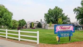 704 W 4th St 2 Beds Apartment for Rent - Photo Gallery 4