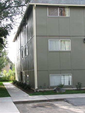 3905 W Alpine St 1-3 Beds Apartment for Rent - Photo Gallery 4