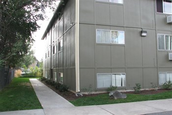 3905 W Alpine St 1-3 Beds Apartment for Rent - Photo Gallery 6