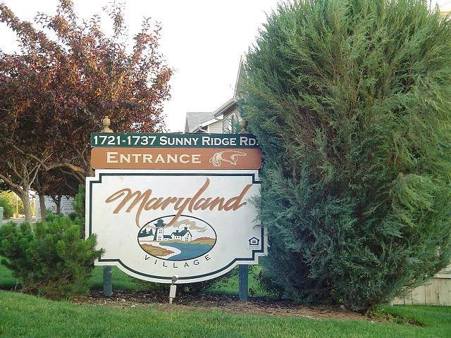 a sign for themaryland sign in front of a building