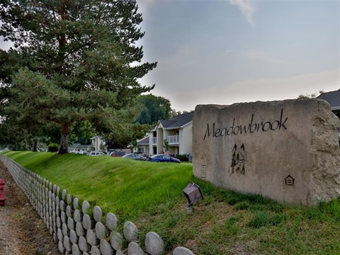 the building in which the apartment is located