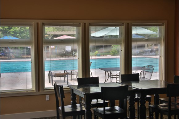 Oak Park Village Apartments In Boise Id