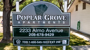 2233 Almo Ave 1 Bed Apartment for Rent